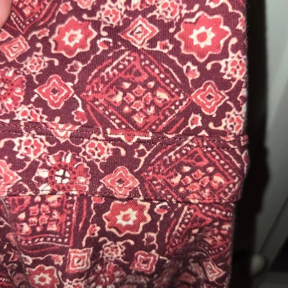 Hollister Red Geometric Medallion Print Sleeveless Skater Dress, M, Back Cut Out - Picture 9 of 9